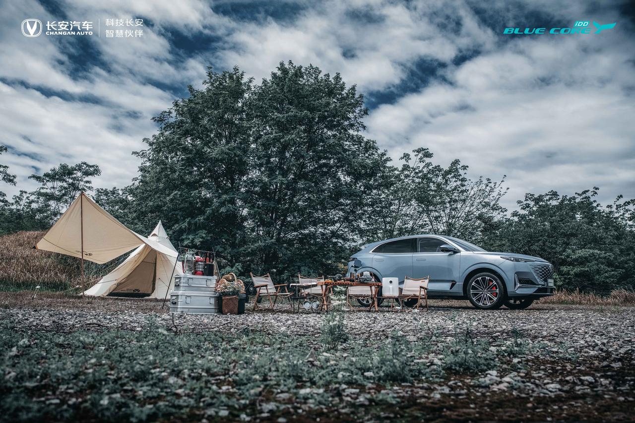 越来越多的家庭有车了，最新的统计数据，千人汽车保有量在166，如果按家庭计算的话