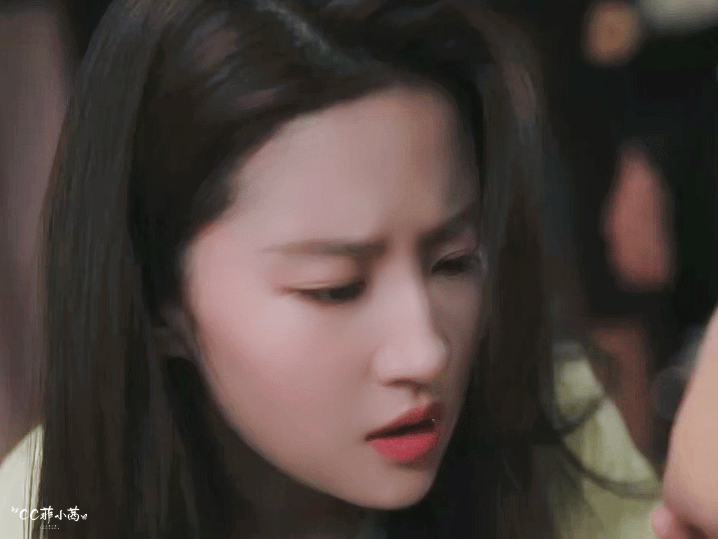 #刘亦菲# × 去有风的地方 × 许红豆·GIF/动图表面看似平静 实则暗潮汹涌