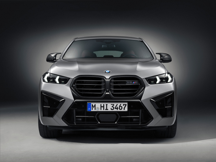 2023 BMW X6 M Competition X6的设计我一直不是很喜欢…