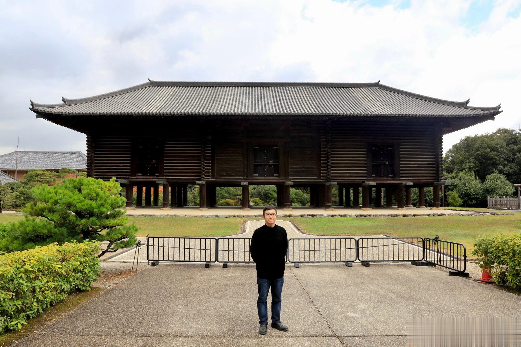 日本国宝古迹1 正仓院正仓，8世纪中期。世界遗产2 东大寺本坊经库，8世纪。世界