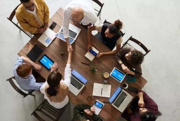 格局越大的人，越喜欢做这三件事，普通人很难做到

来源:职场实战经验

如今在进