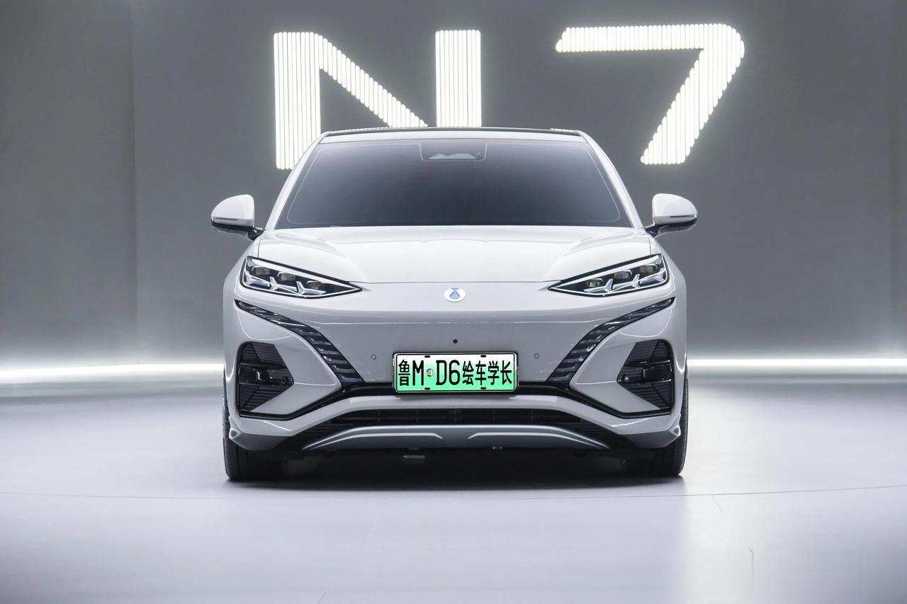 腾势N7前脸改造，是不是PS后比原车更好看了
