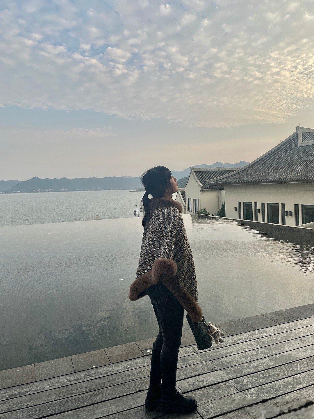 最近一个接一个吃姐姐们的婚宴[委屈] ​​​