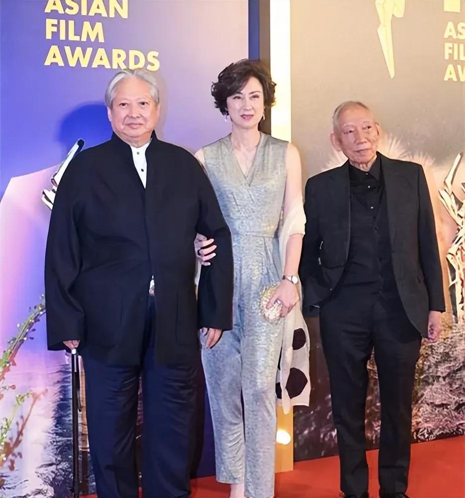 亚洲电影造型盘点：梁朝伟穿帆布鞋太休闲，汤唯获奖缺席，洪金宝发胖，混血妻子堪比超