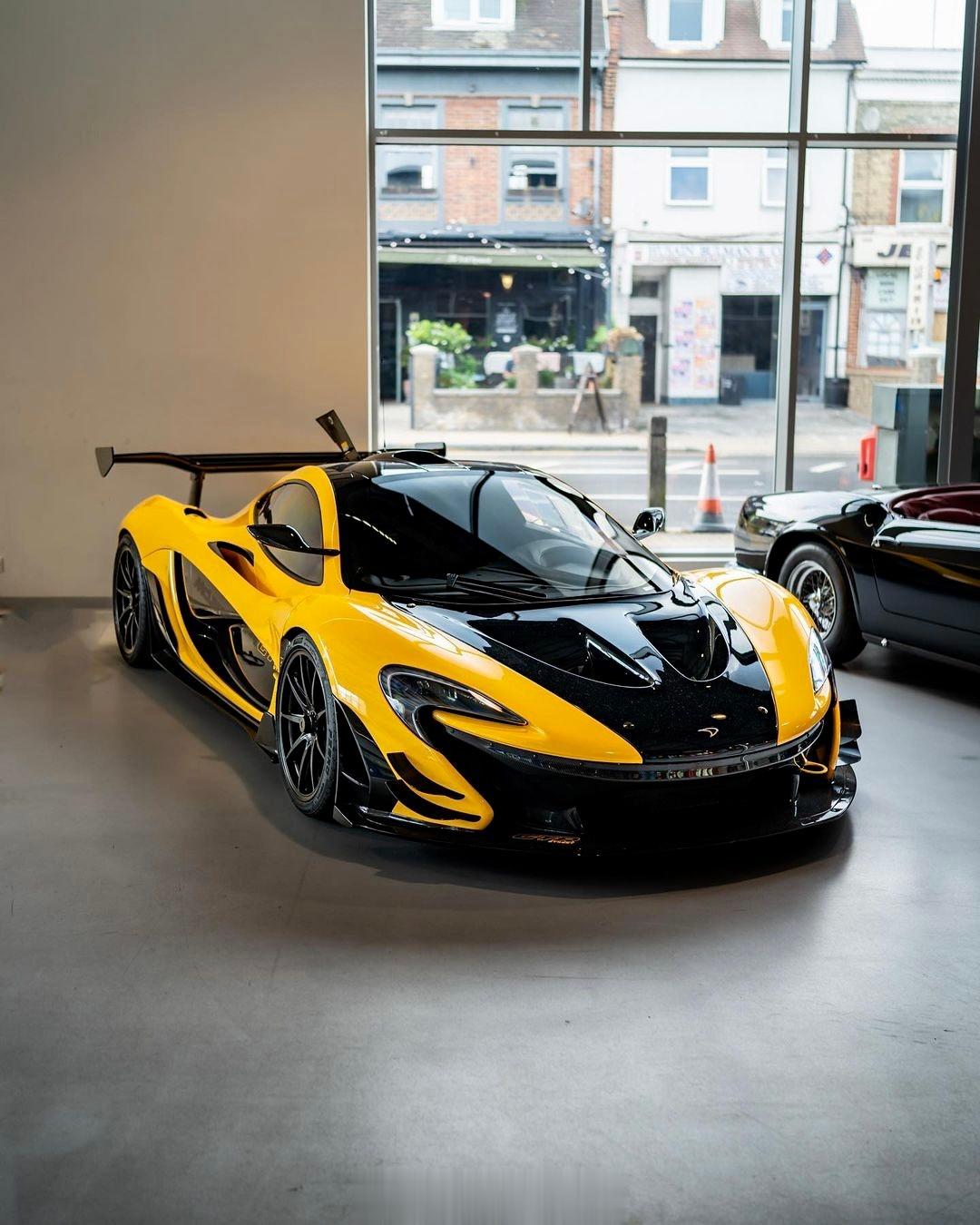 McLaren P1 GTR Road legal by Lanzante • 