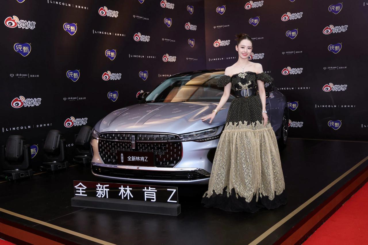 据媒体报道，欧盟撤销了2035年禁止销售新的燃油车的方针，将仅允许销售使用零排放