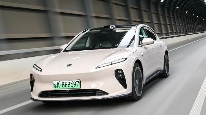 蔚来ET5刚上市那会，我就去试驾了一下，没想到这才几个月，销量都超过宝马3系了，