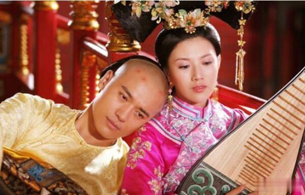 同治皇帝死亡真相
《我的前半生》中写道：据我听说，同治是死于天花（翁同和的日记也