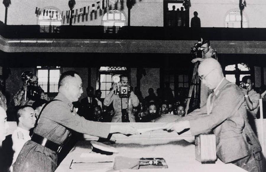 日本停战诏书全文800余字，通