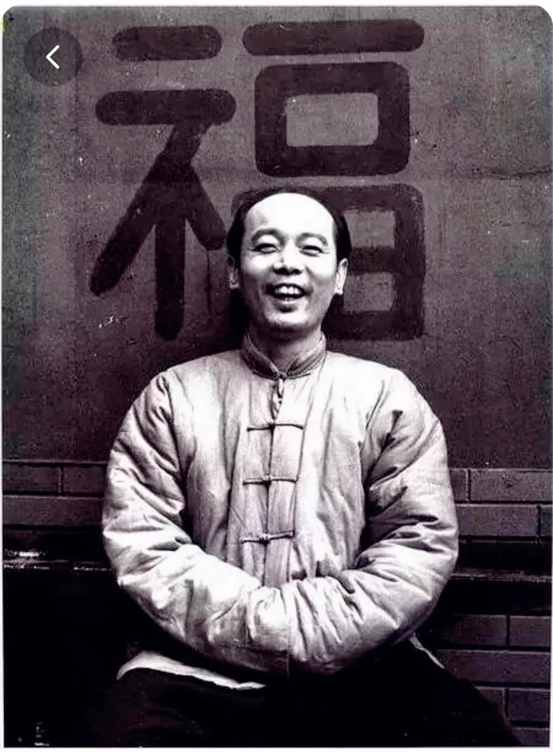 余华：人是为活着本身而活着的，而不是为了活着之外的任何事物所活着。

@仲儿肥 