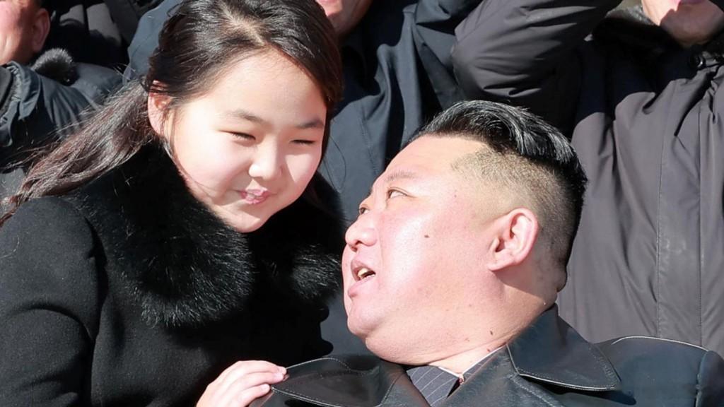 明天是个大日子：尊孩김주애十周岁生日（ Kim Ju-ae，2013年2月19日