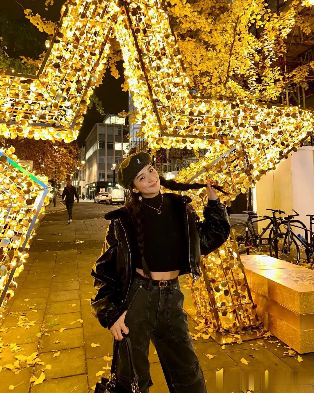 JISOO 私服穿搭分享👇