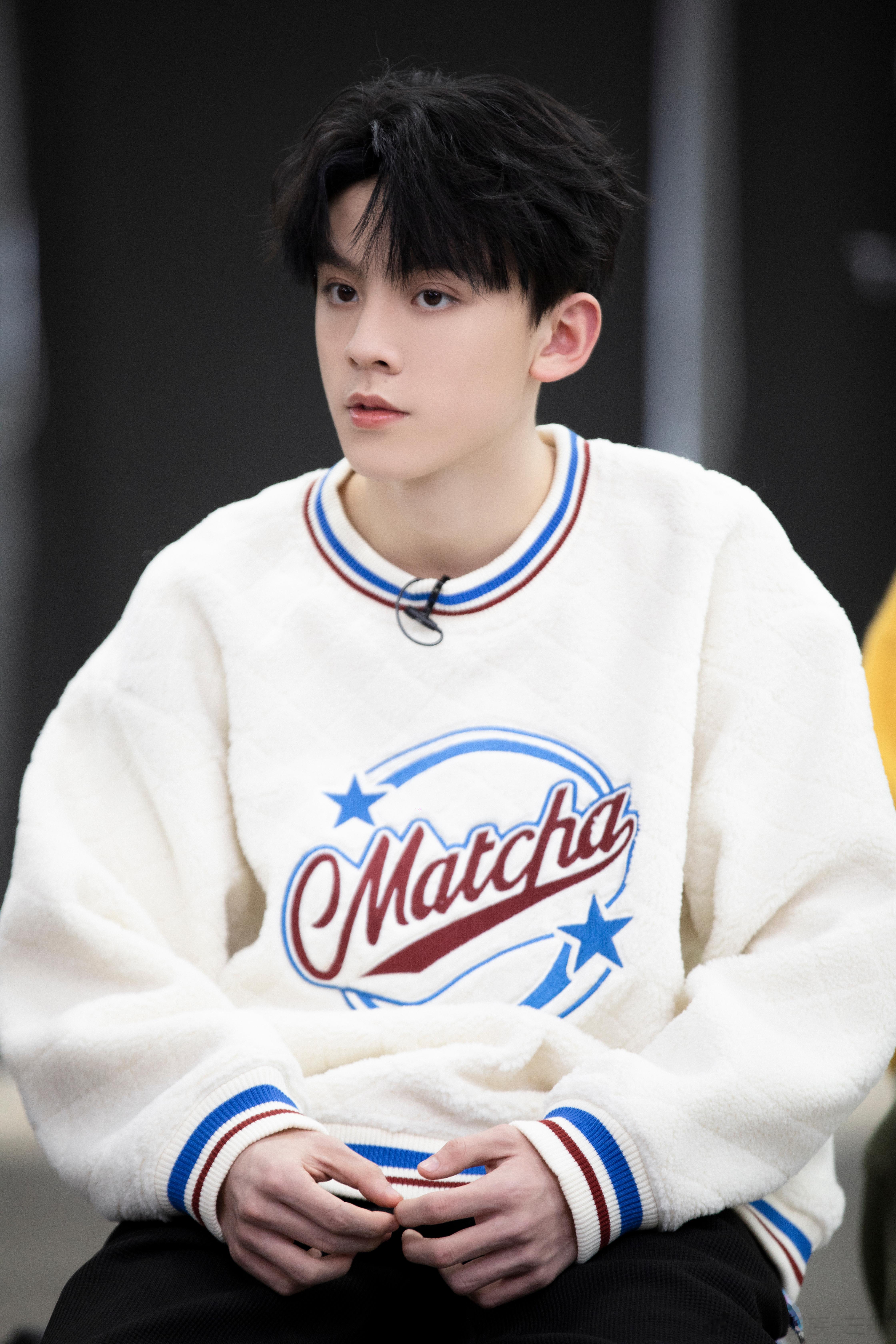 这个饮料我还是很喜欢的[赞]#tf家族兔年瞬间##兔年大吉# ​​​