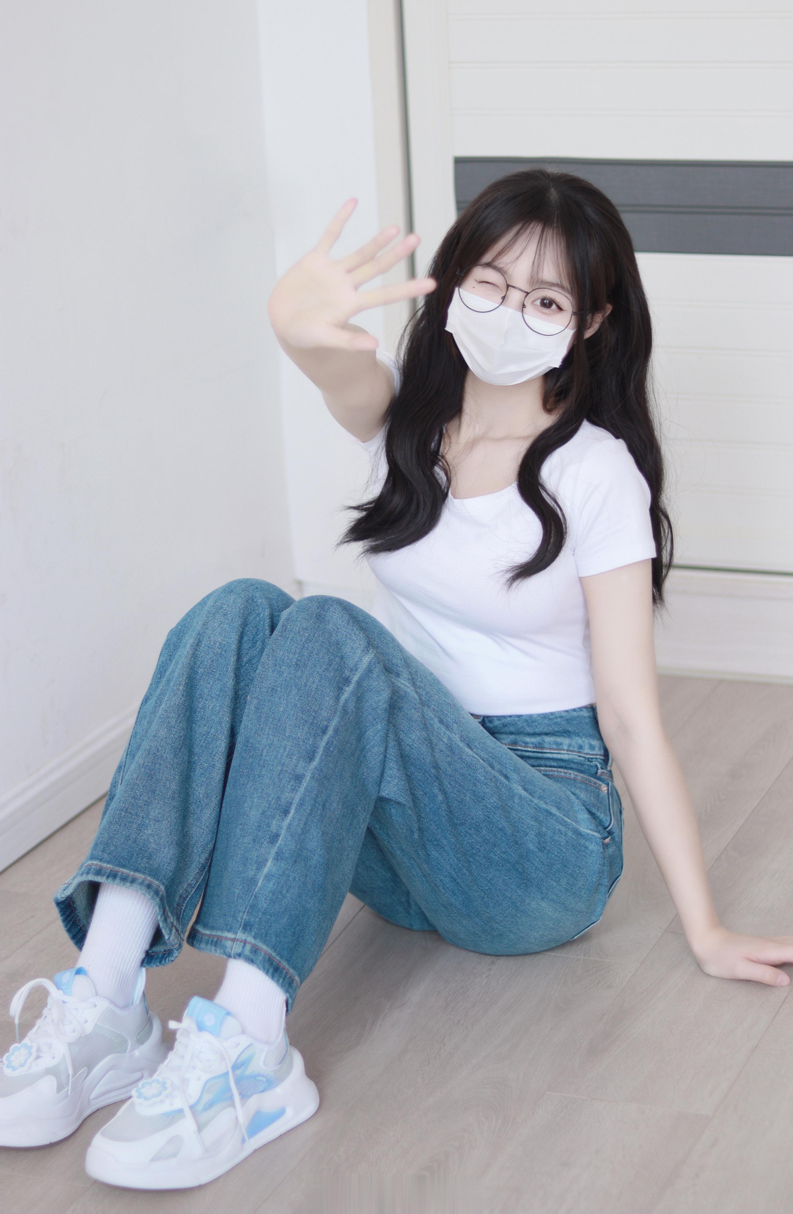 穿搭简简单单就很好看 ​​​