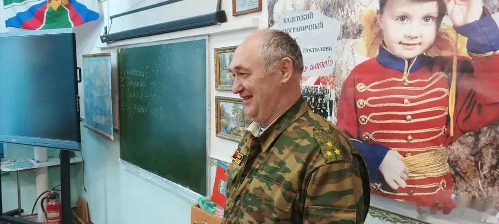为国捐躯、死而无憾？第82名俄军上校近日在俄乌边境被炸身亡！据报道，在2月6日，