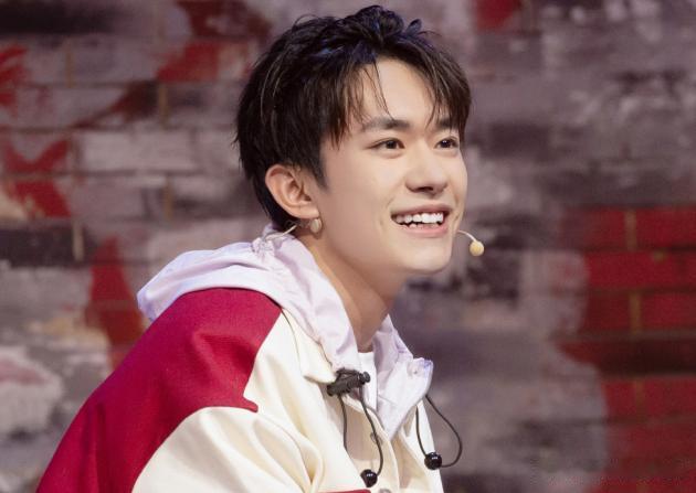 《英雄联盟》网剧演员提前泄露？易烊千玺主演？

豆瓣最近公布了《英雄联盟》网剧的