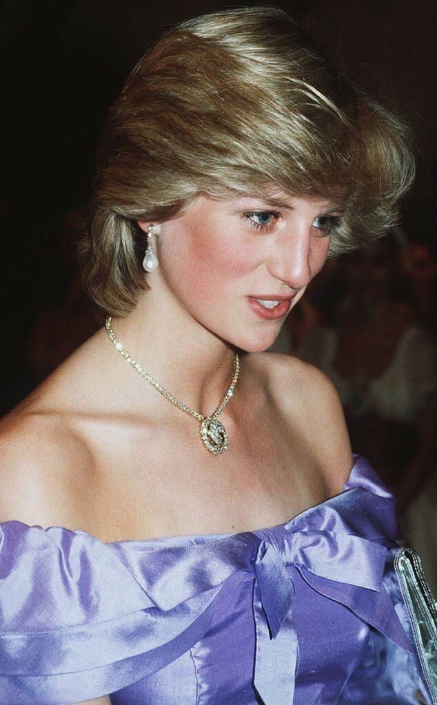 #世界历史[超话]#昨天有网友提到戴安娜王妃Princess Diana，今晚就