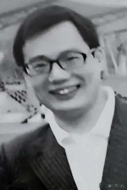 2011年，一位博士生在第五次捐精后，体力不支，竟然与世长辞。

大家好，今天给