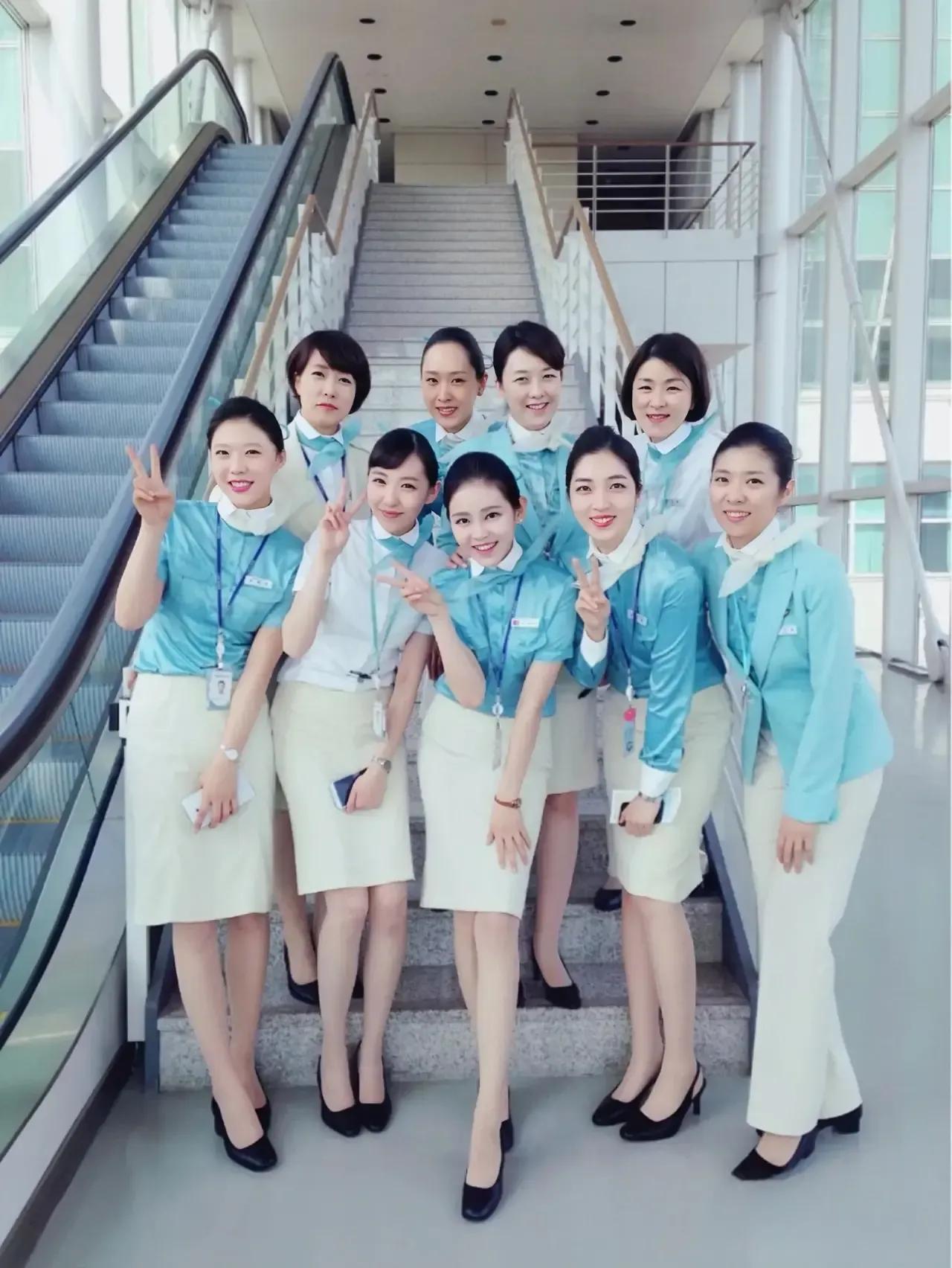 美女欣赏-空姐自拍-空姐多姐妹