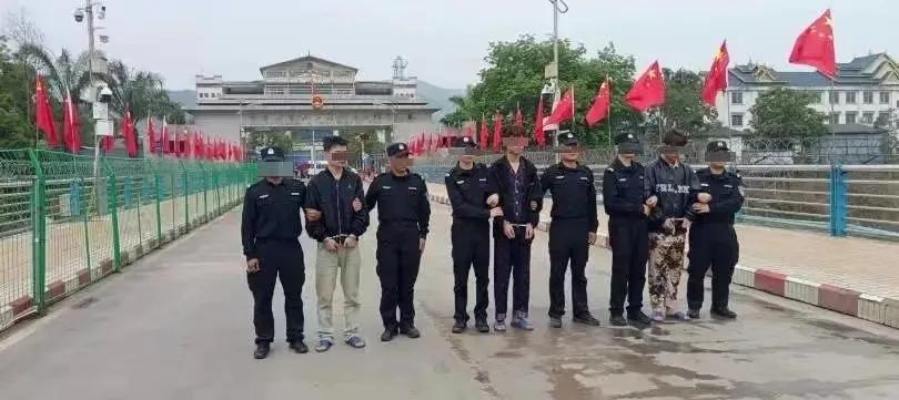 缅甸、泰国在报复性“嘎腰子”？尘封许久的器官贩卖真相，是时候揭开了！前两天，离我