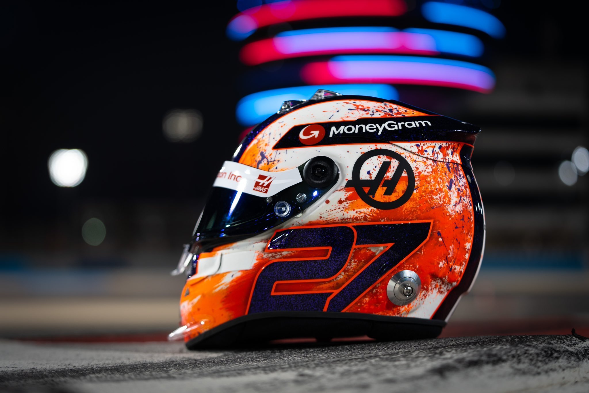 哈斯车队｜2️⃣7️⃣霍肯伯格2023赛季头盔亮相！#赛车##F1##Car时尚