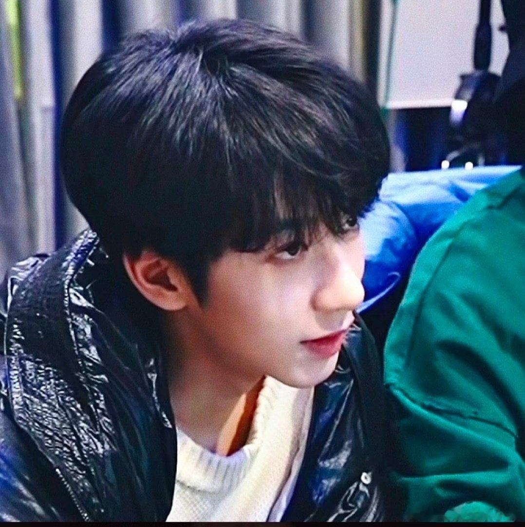 #贺峻霖[超话]#🐰 #贺峻