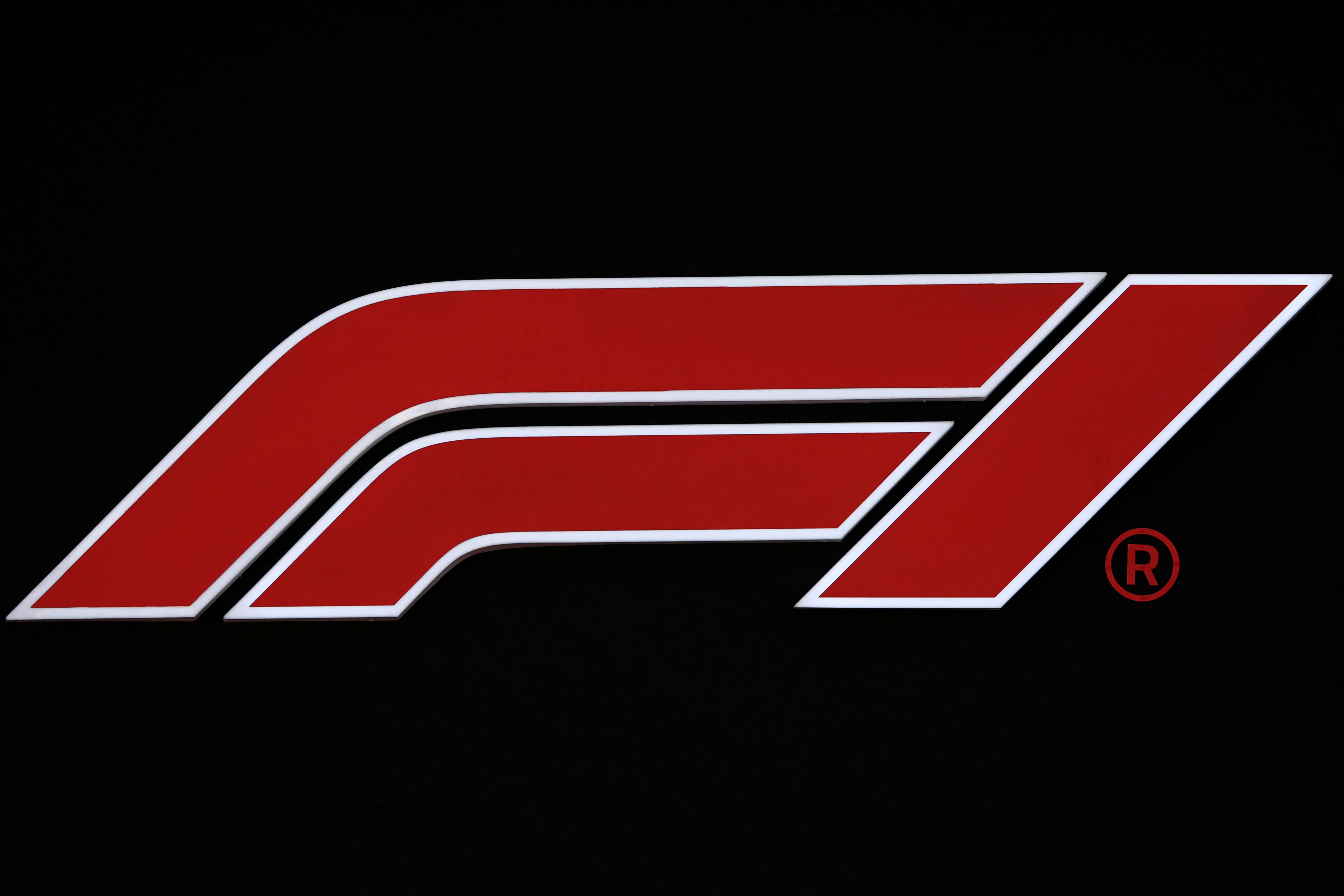 2023赛季各车队F1车手的比赛工程师👇红牛：麦克斯·维斯塔潘 - 詹皮耶罗·