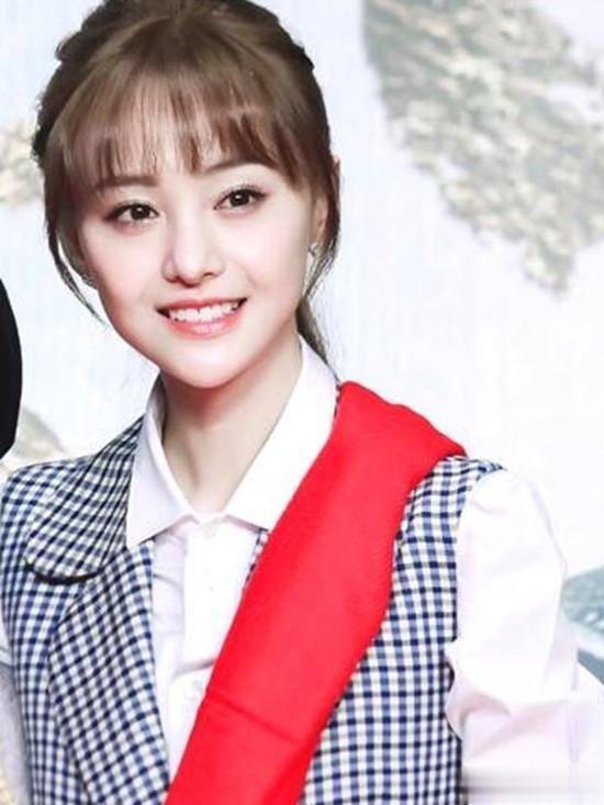 在日本人气高到爆的女明星
在中国一些女明星不仅在中国本土人气非常的高，就连在其他