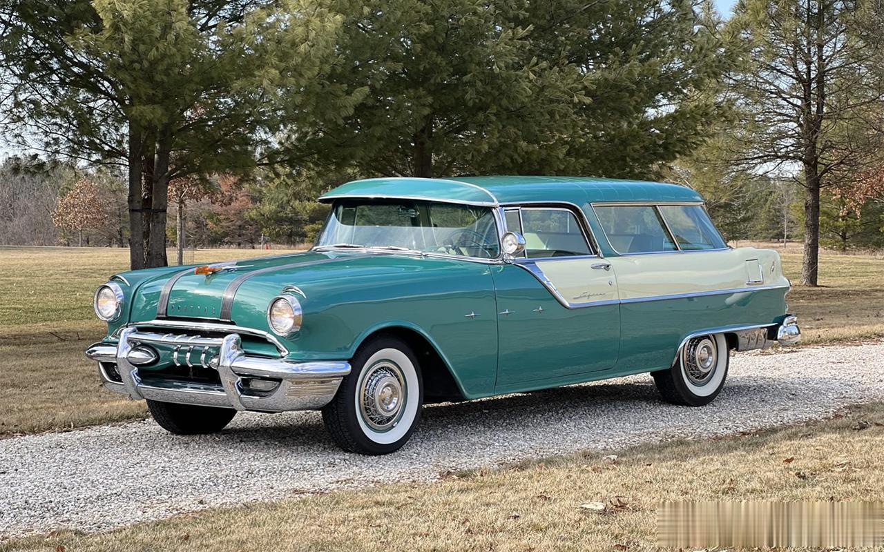 有谁知道仪表盘上方是什么？1955年庞蒂亚克Star Chief Custom 