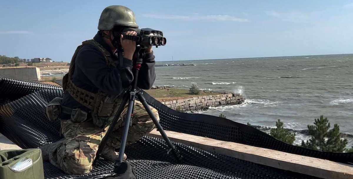 乌克兰海军陆战队一周战报：：击毙97 名入侵者，摧毁了4 辆坦克、2 辆装甲战车