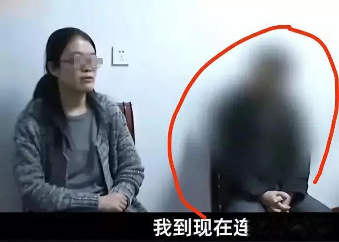 “白天是夫妻，晚上是兄弟”，现实版在上演。

结婚5年了，女孩还是处女身，匪夷所