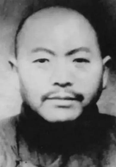 1941年，汉奸为了讨好日军，抓来了20多个年轻漂亮的姑娘，还逼迫她们脱衣验身，