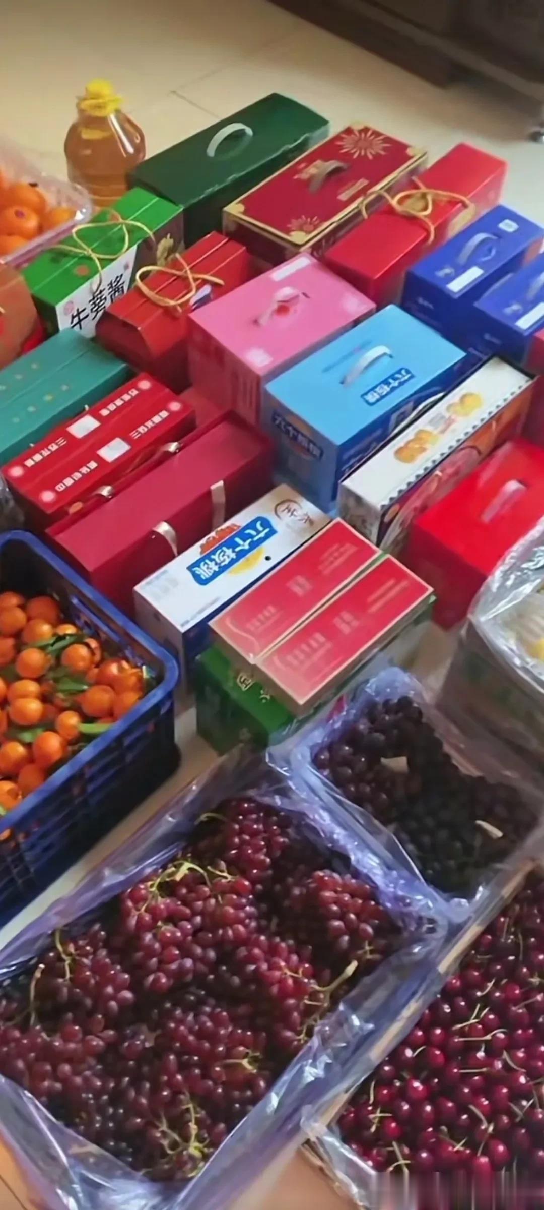 俞敏洪说:当女人崇尚自由时，这个国家是文明的，当女人崇拜金钱时，这个国家是堕落的