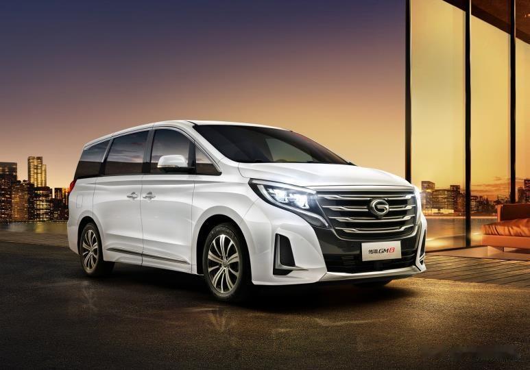 对于消费者来说，轿车与SUV确实是个人选车的首选，毕竟家用代步还是轿车与SUV为