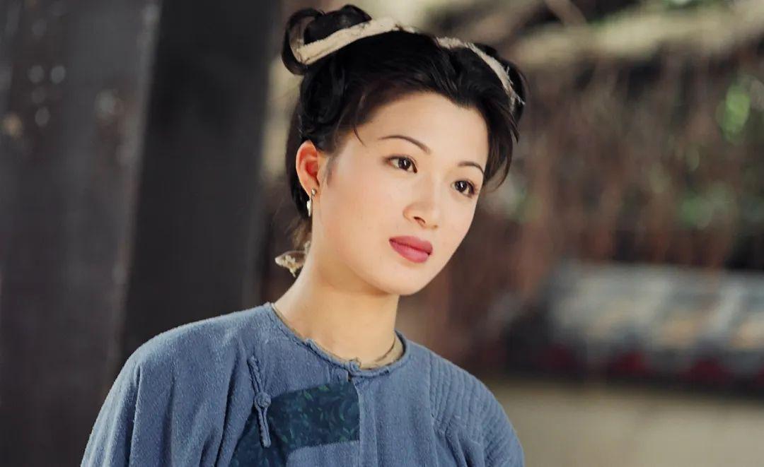 双儿的身世，双儿自幼住在湖州，