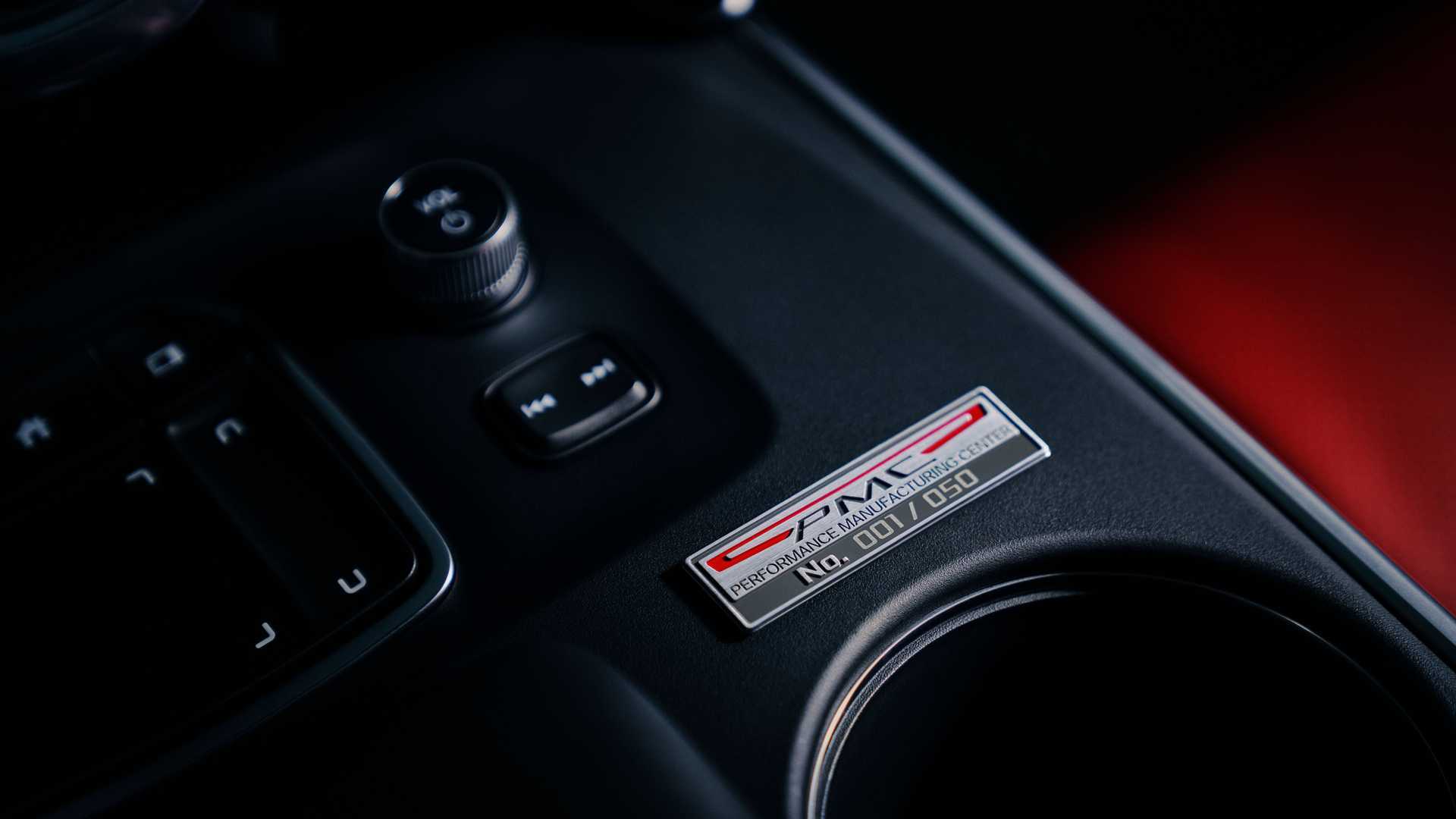 #汽车资讯# 【这种车就得限量卖 讴歌TLX Type S特别版官图】日前，我们