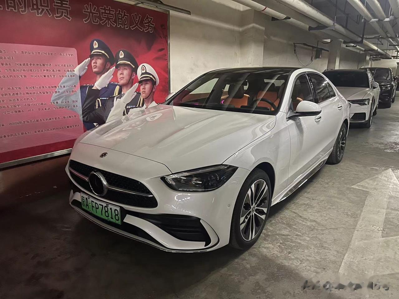 40万的奔驰C插电混你会考虑吗？奔驰C350eL， 搭载25.4kWh的三元锂电