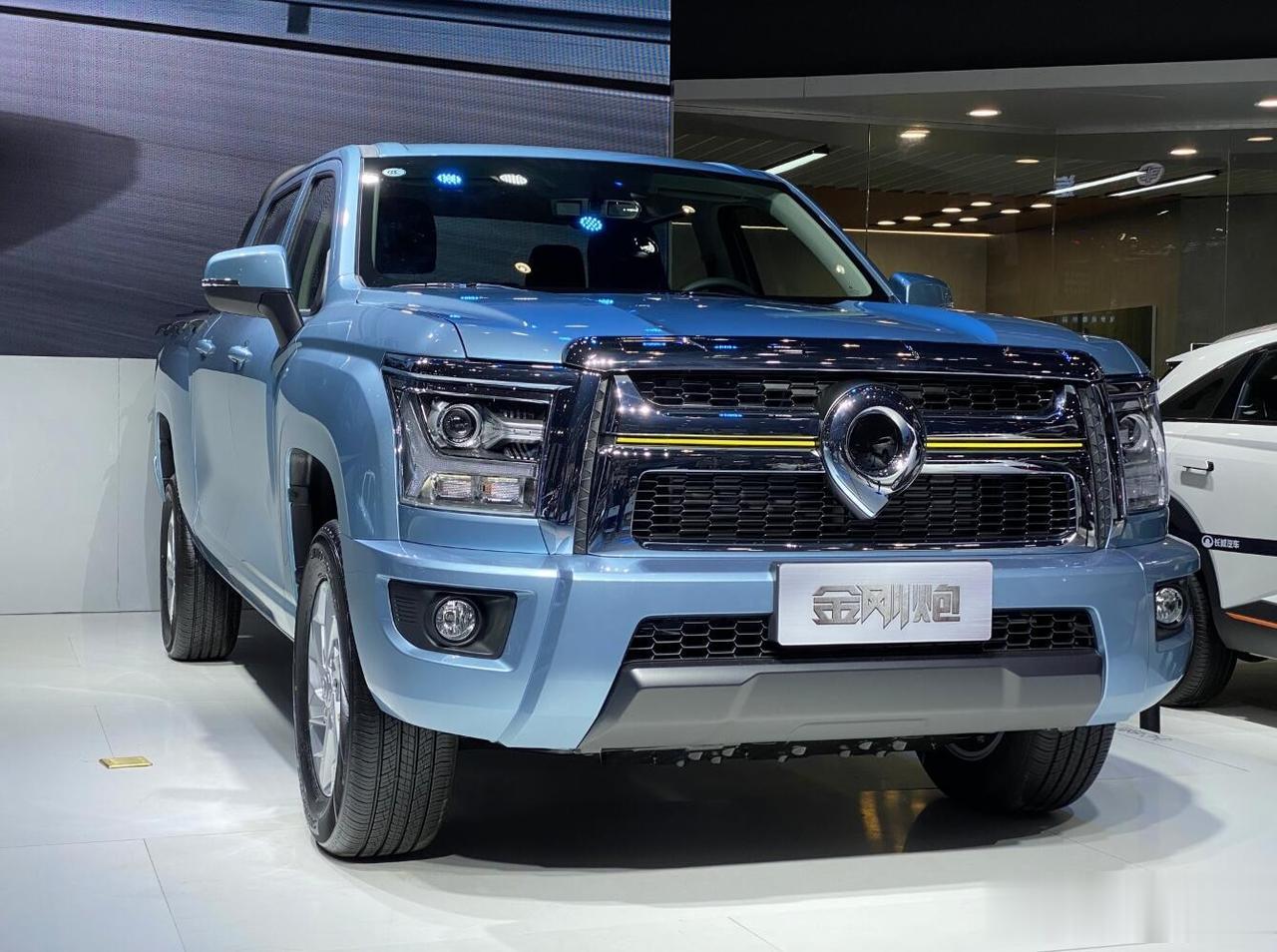 金刚炮自动挡正式上市！此款车型涵盖柴油/汽油、两驱/四驱、标箱/长箱/平箱等共计