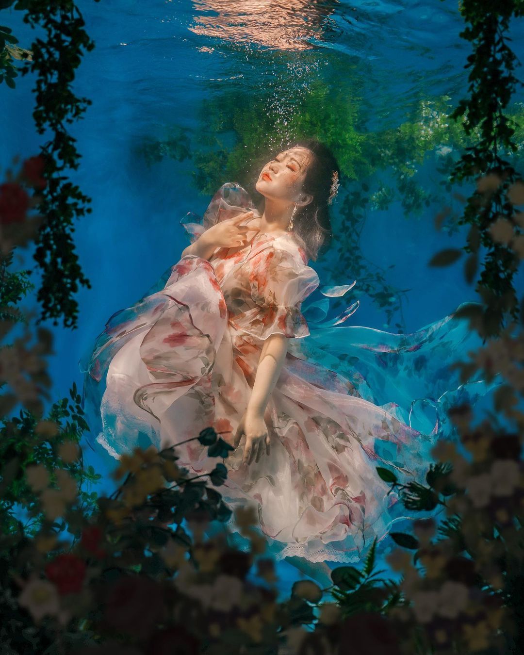 梦水里的美人儿，你可是我朝思暮想的姑娘#少女写真#  #情绪Leo# #清纯御姐