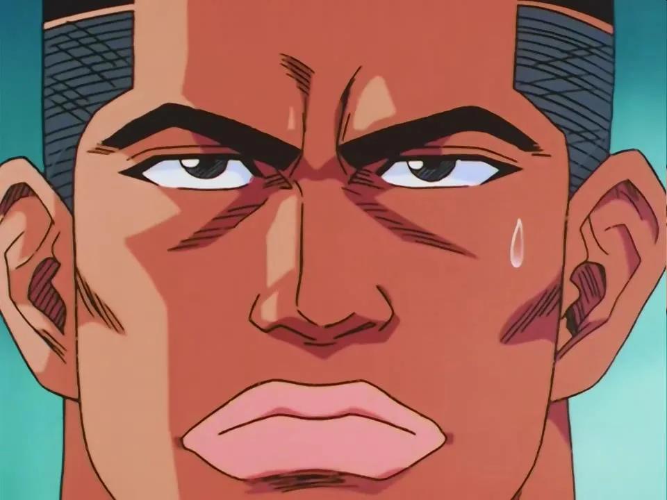 【初中】：第一次接触《灌篮高手》，那时候还在镇上读初中，由于我们小镇比较偏远，整