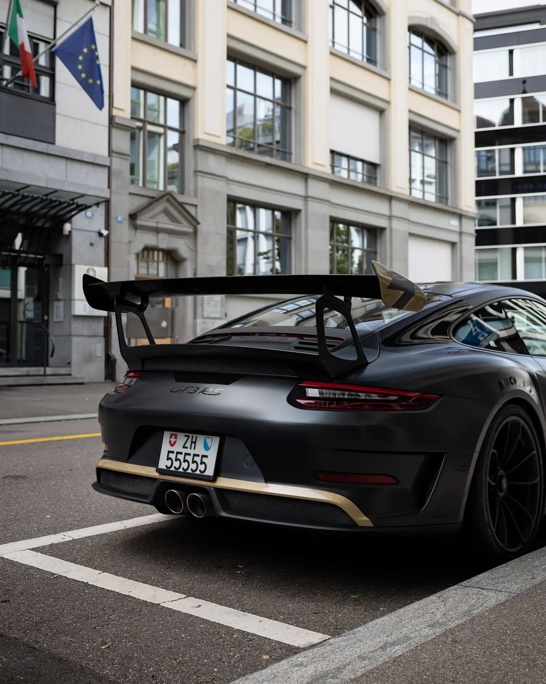 PORSCHE  GT3RS ​​​