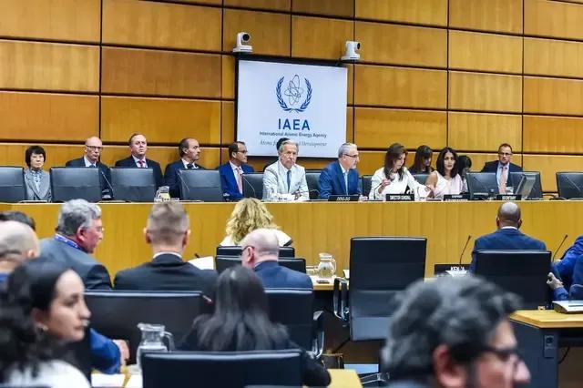 这条消息要看，中国代表的发言很重要。美英澳欲进行核潜艇合作，中国代表:赤裸裸的核