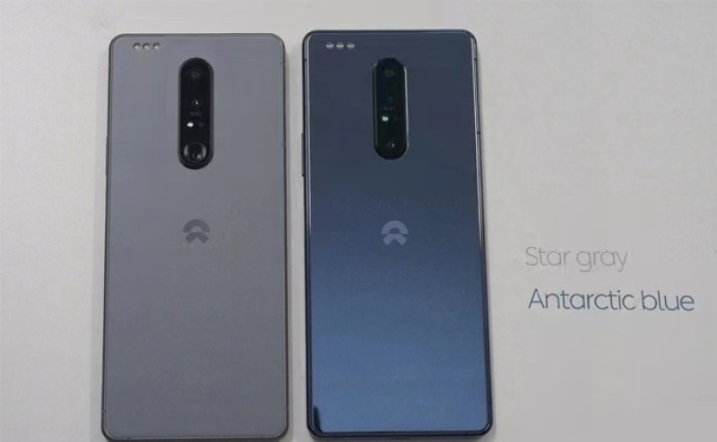 #汽车资讯# 日前，我们从社交媒体处获得了疑似提前曝光的蔚来手机，就在去年，蔚来