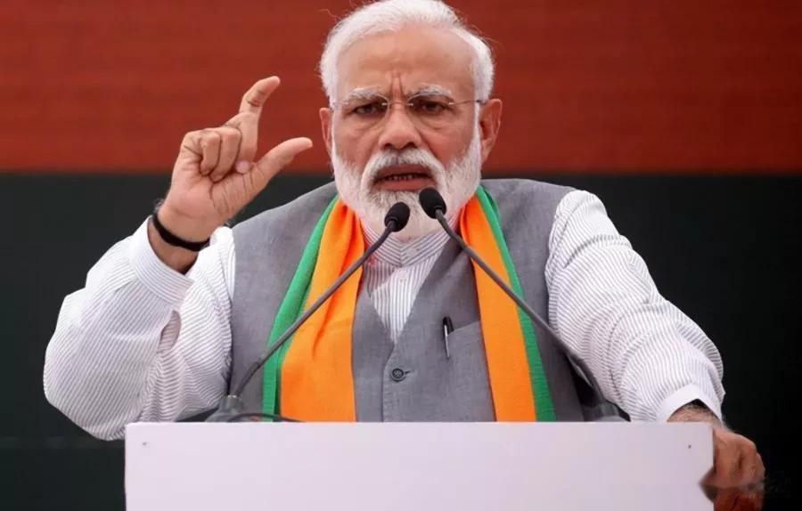 总领事馆遭袭，国旗差点被摘下！印度不再忍耐，向美英提出强烈抗议！

来源:海峡快