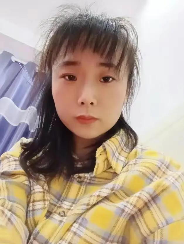 王思聪欠债800万？被逼迫当上门女婿！

昨天，一个叫梅鹤8宠种聪妻的女博主突然