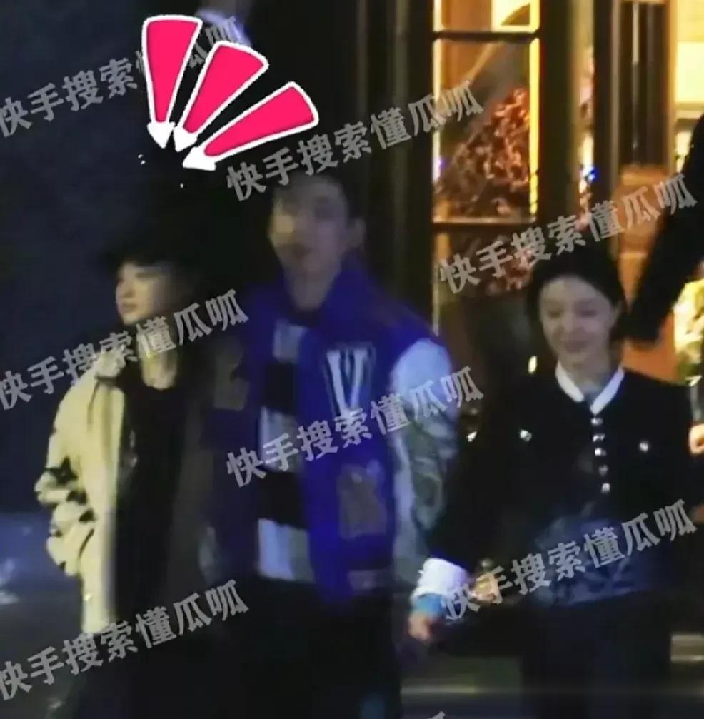 王思聪又有第17个女朋友了！

最近王思聪被守候的狗仔队拍到。饭后，王思聪拉着一