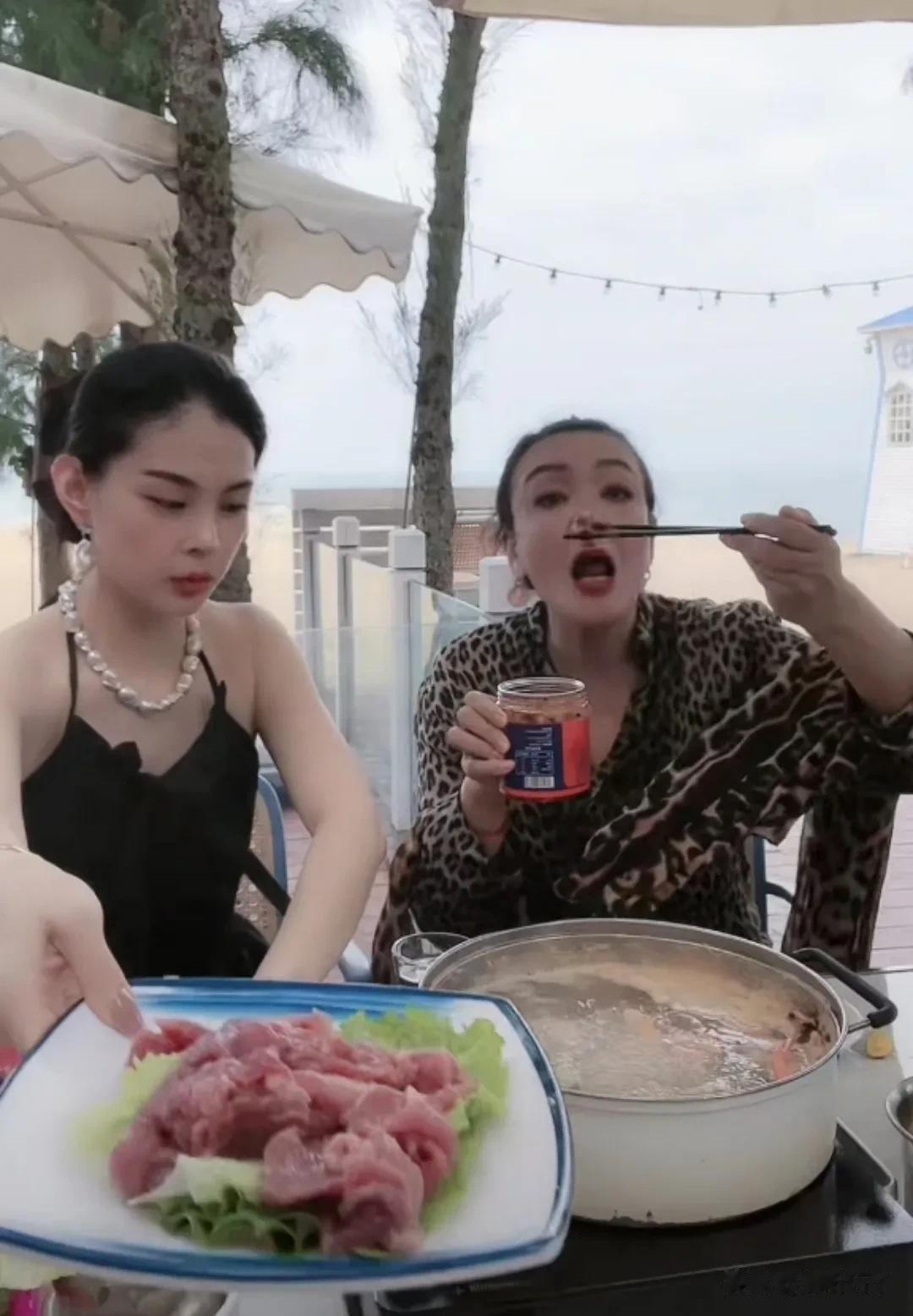 张兰说：昨天发的就是法务部和律师团队发出来的，今天该报案的报案，该刑拘的刑拘，该
