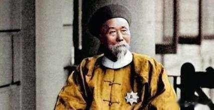 甲午战争后，1895年7月6日，清国与俄国在圣彼得堡签订《俄清借款合同》，向俄国