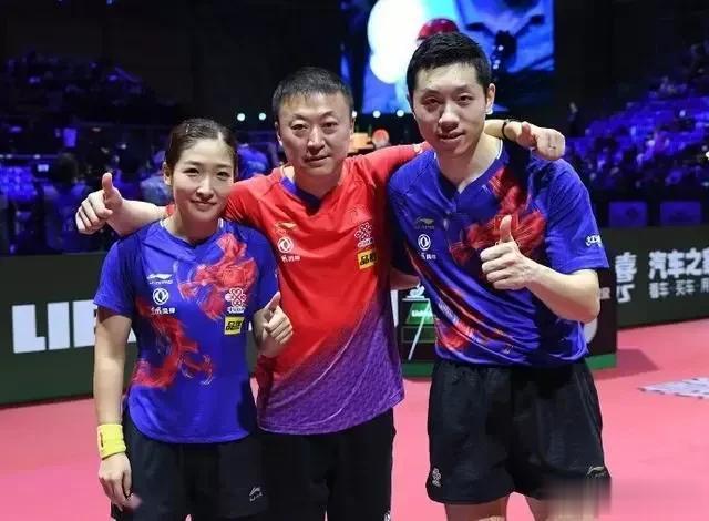 有惊无险，昕雯组合在先输一局情况下，连扳四局，4:1拿下首场！[赞][赞][赞]