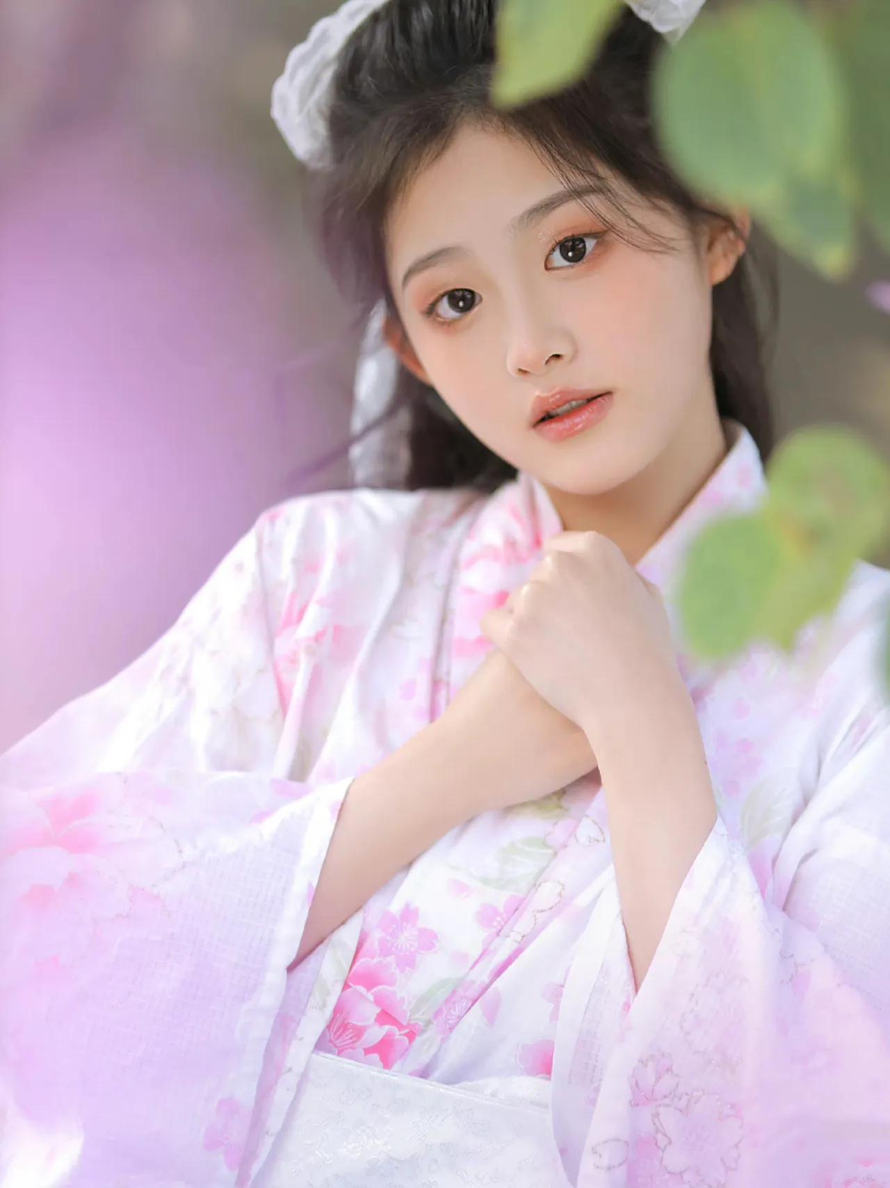花与少女｜春天来的很慢，春天才